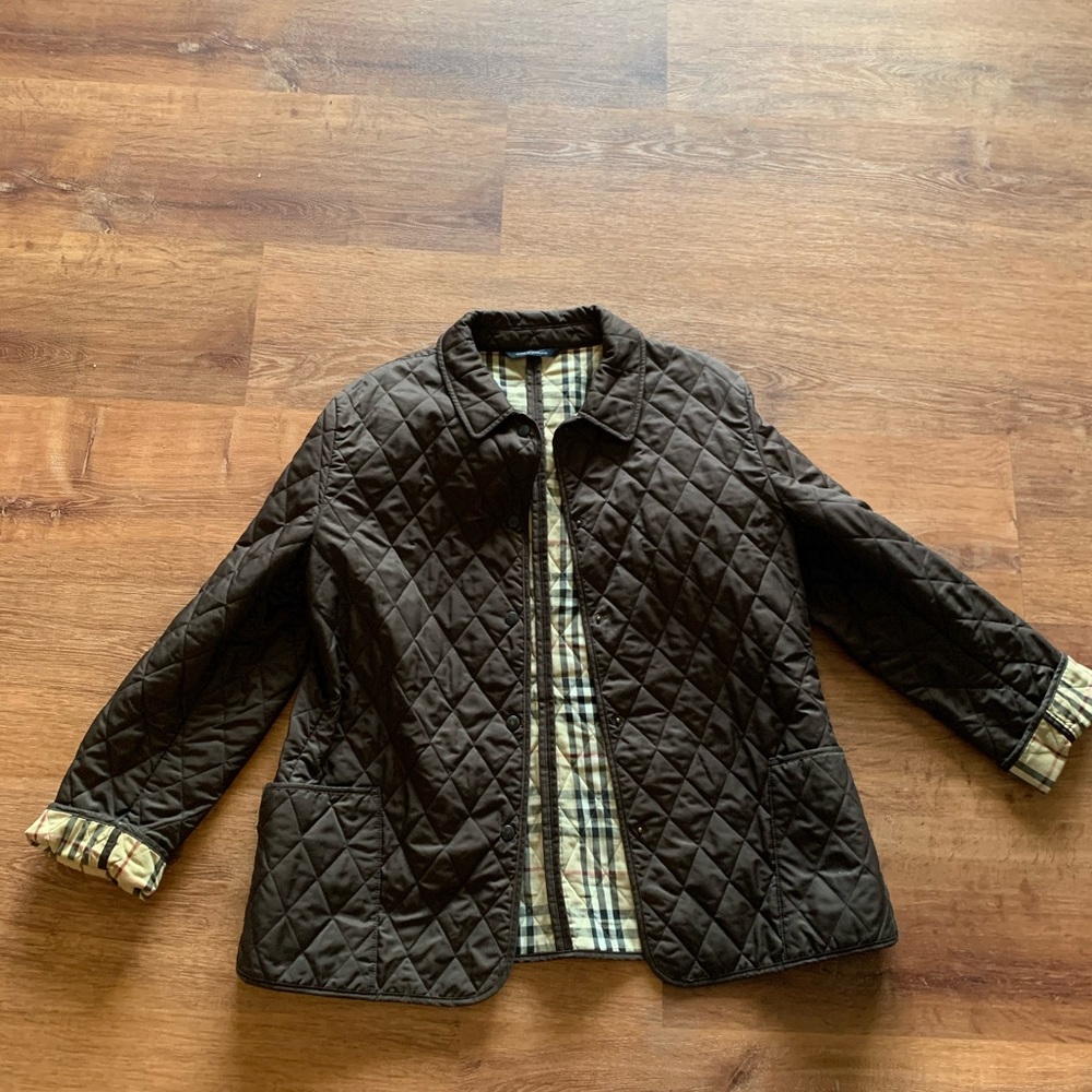 Burberry quilted outerwear/ coat large